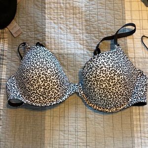 Victoria’s Secret cotton cheetah print bra 38C